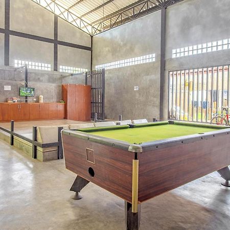 Oyo 585 Freedom Hostel @ Phi Phi 외부 사진