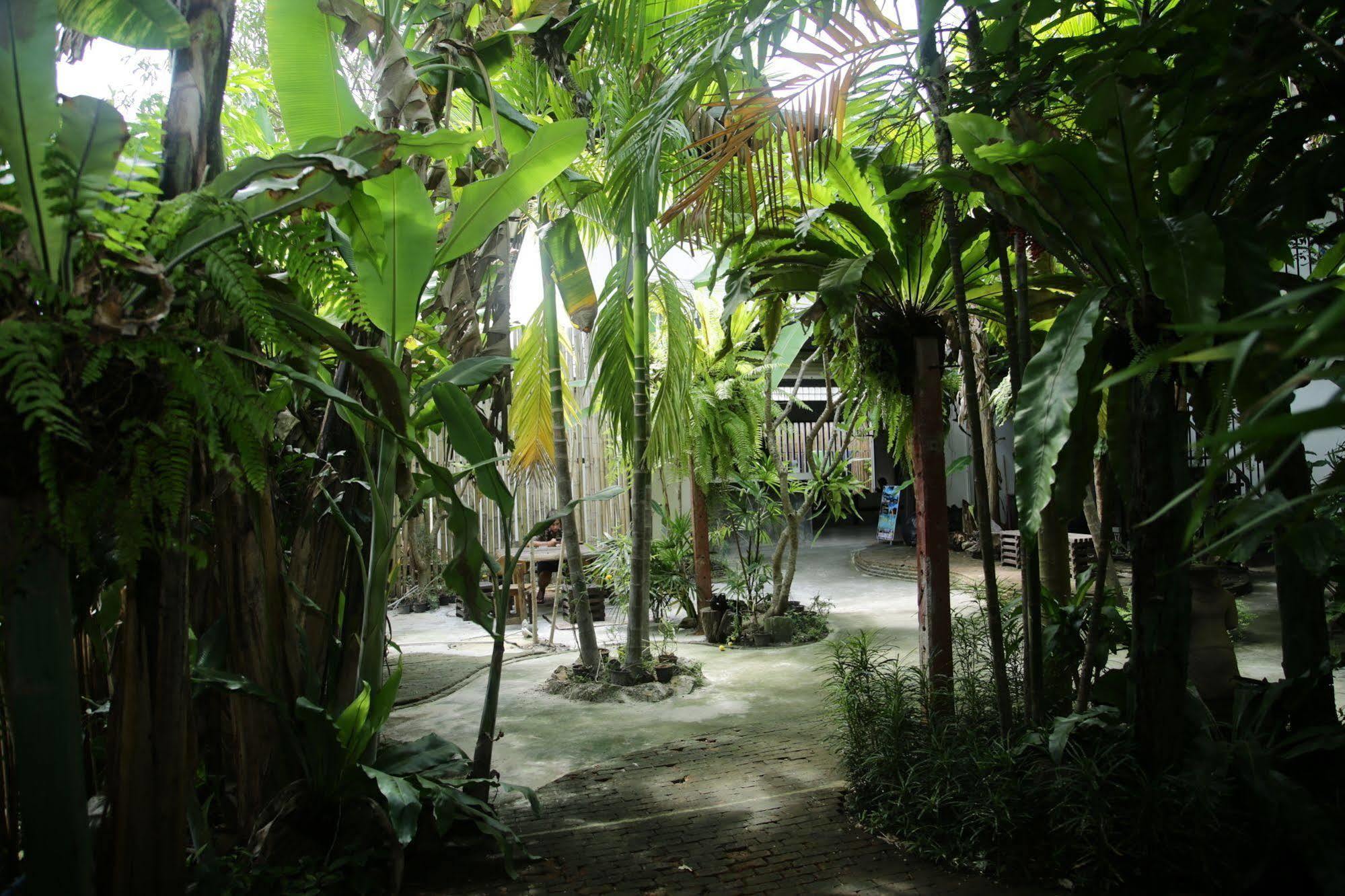 Oyo 585 Freedom Hostel @ Phi Phi 외부 사진