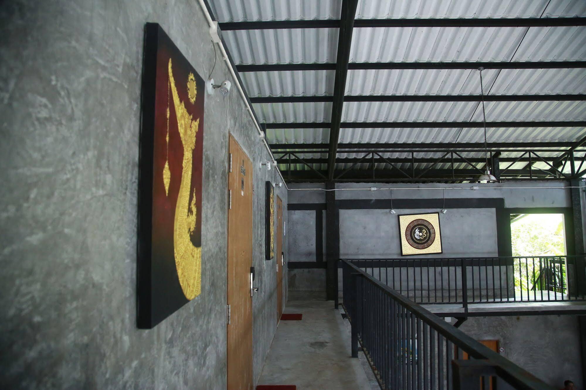 Oyo 585 Freedom Hostel @ Phi Phi 외부 사진