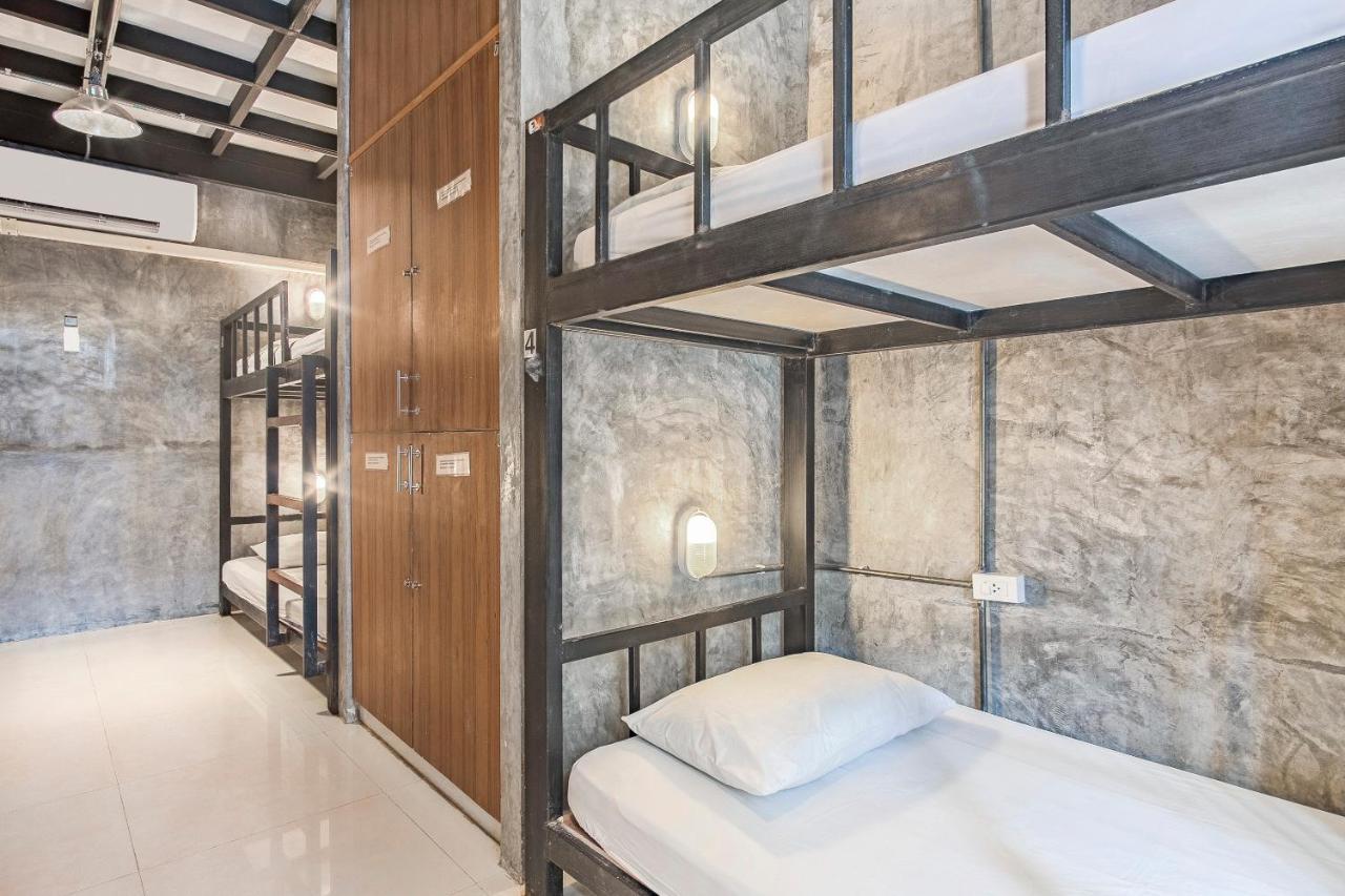 Oyo 585 Freedom Hostel @ Phi Phi 외부 사진