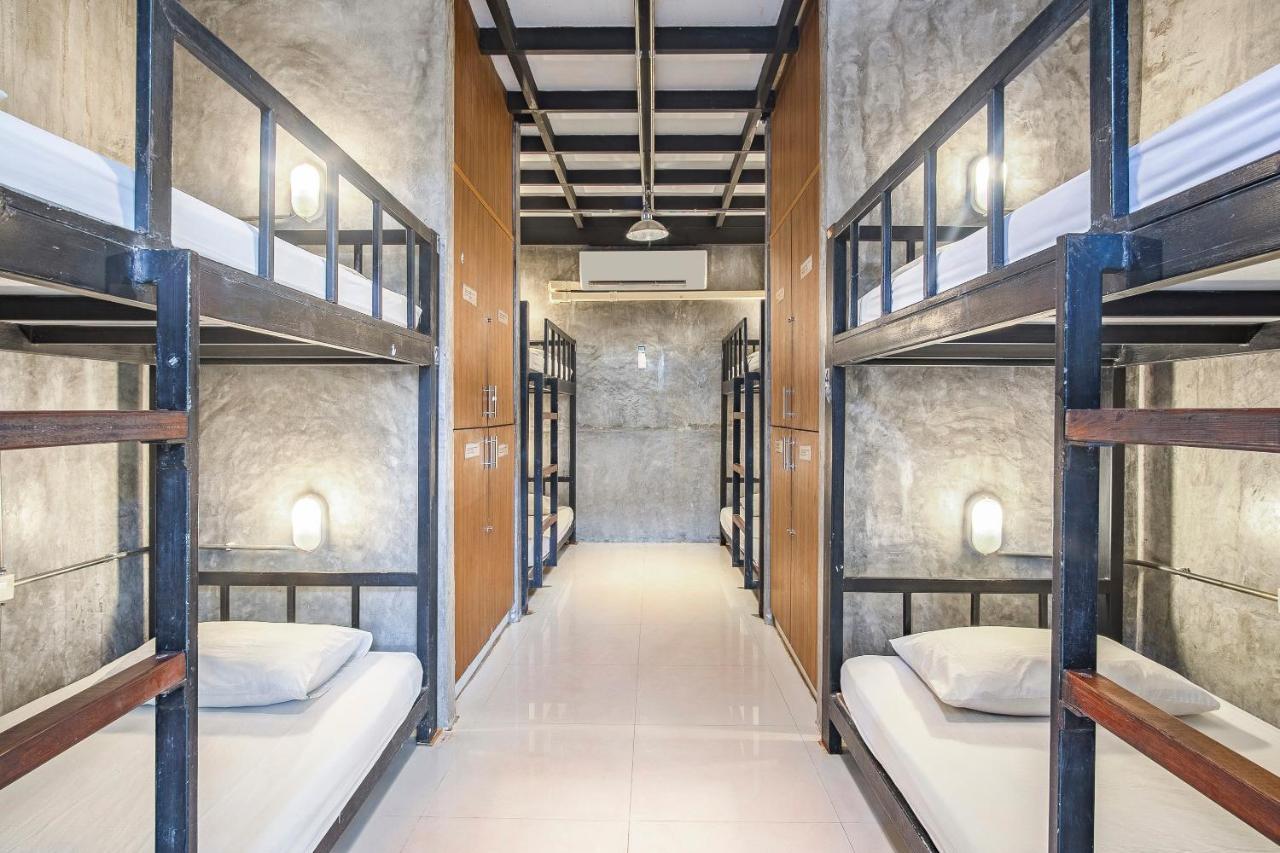 Oyo 585 Freedom Hostel @ Phi Phi 외부 사진